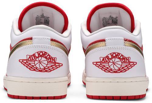 Air Jordan 1 Low SE Spades