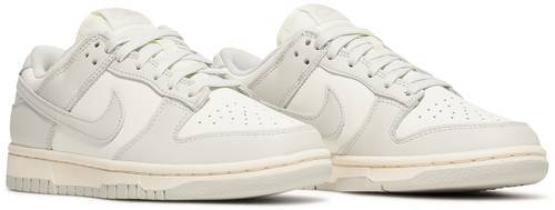Wmns Dunk Low Light Bone