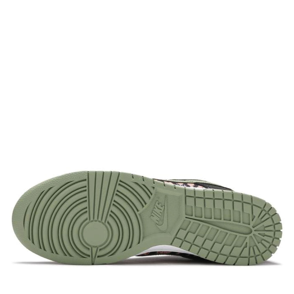 Dunk Low SE Black Multi-Camo