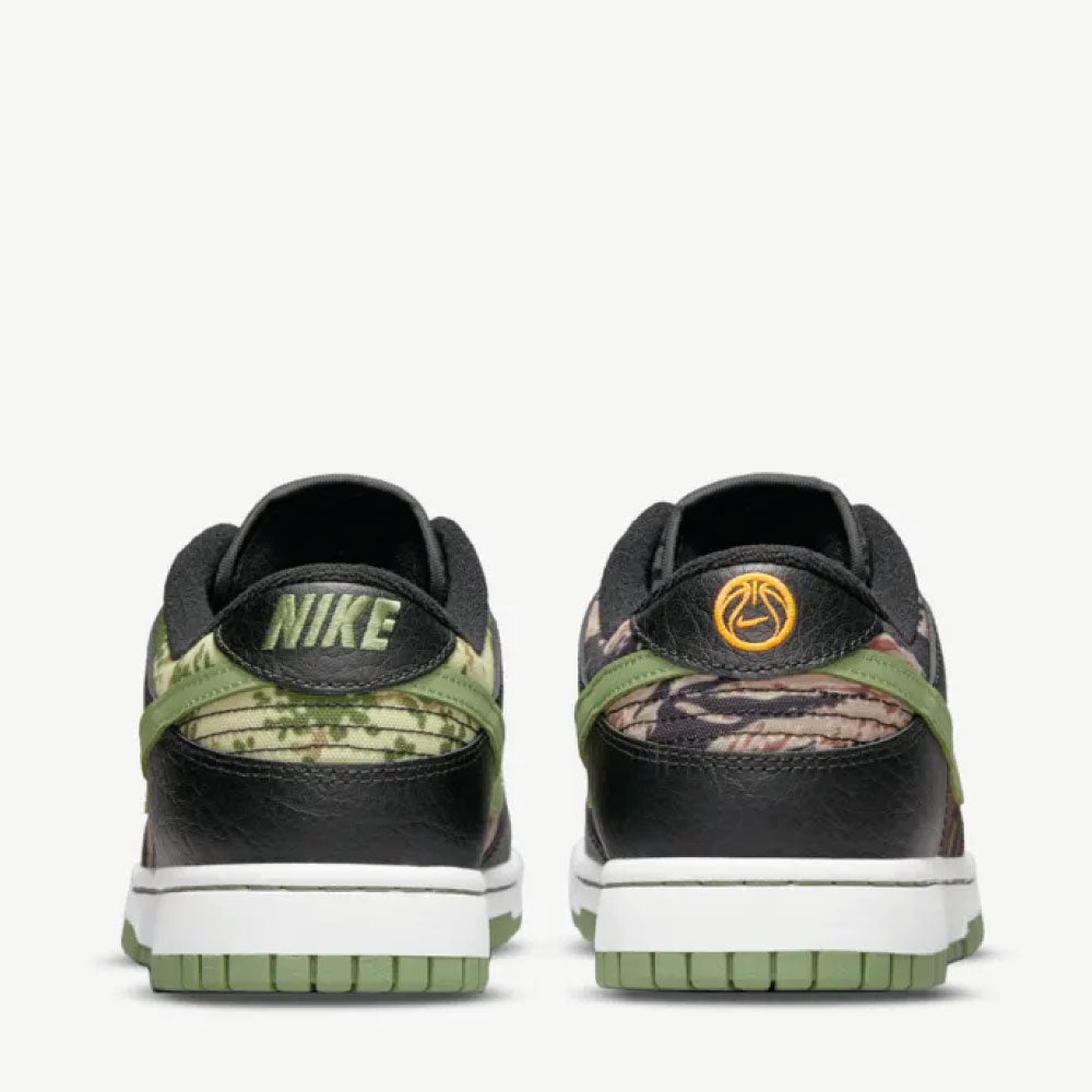 Dunk Low SE Black Multi-Camo