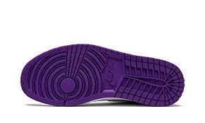 Air Jordan 1 Retro High Court Purple Womens