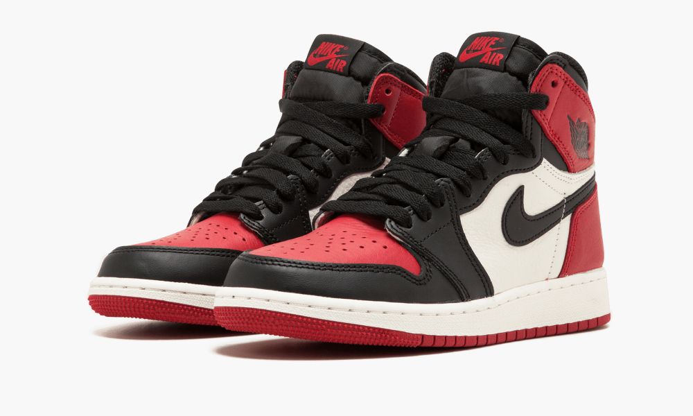 Air Jordan 1 Retro High OG Bred Toe