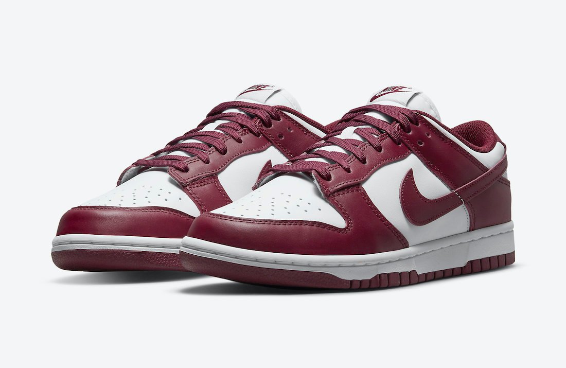 Nike Dunk Low Bordeaux Womens