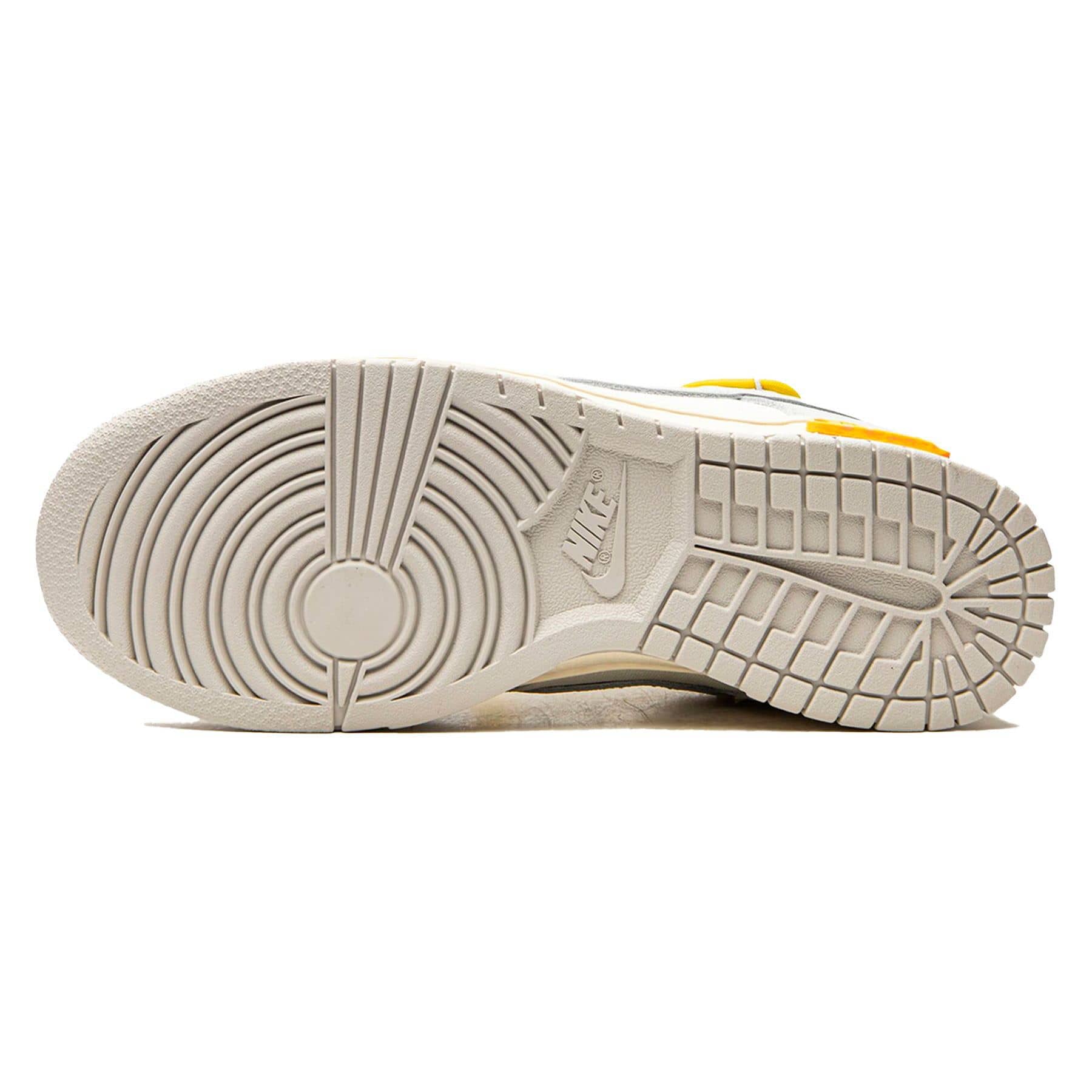 Off-White x Dunk Low Lot 29 of 50