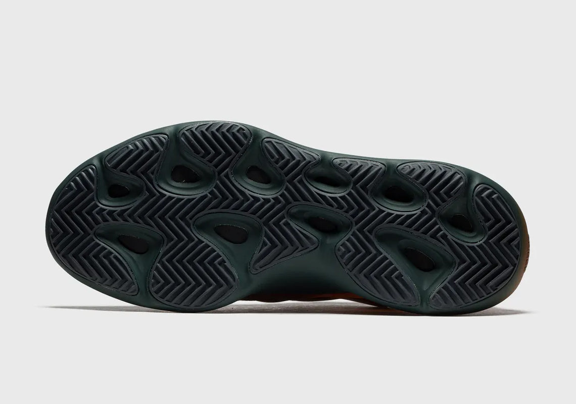 Yeezy 700 V3 Copper Fade